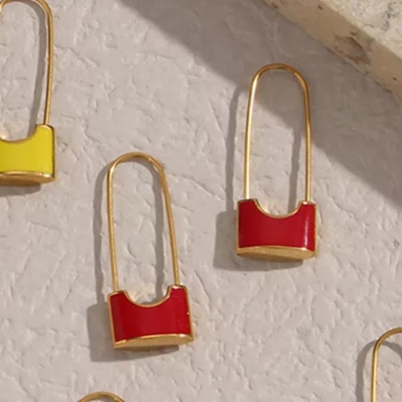 Red Safety Pin Lock‎ Drop Dangle Earrings 18K Gold Plated Stainless Steel - Picture 8 of 10